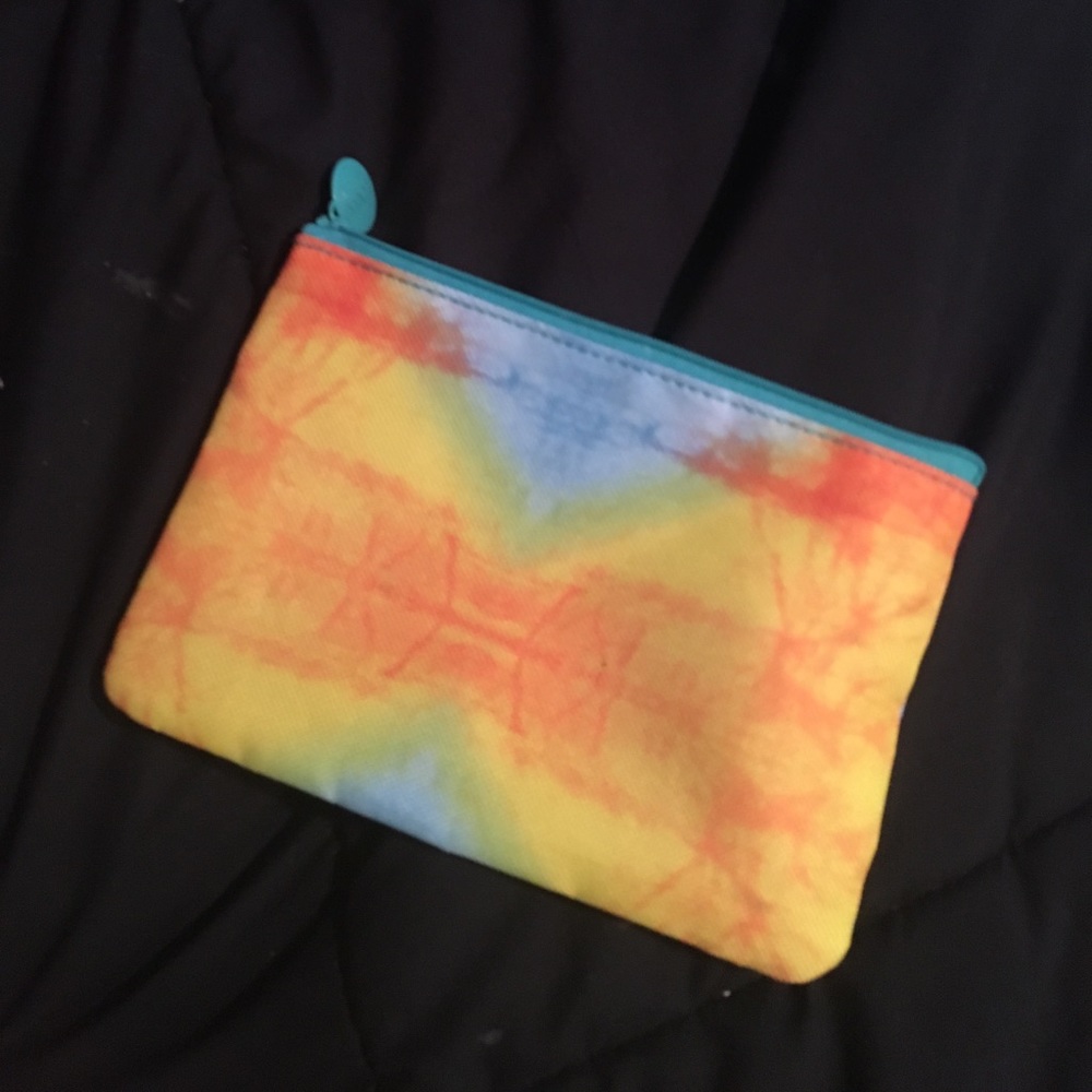 Makeup bag
