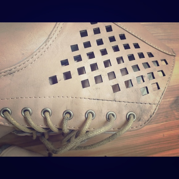 Nude Booties - Picture 4 of 6