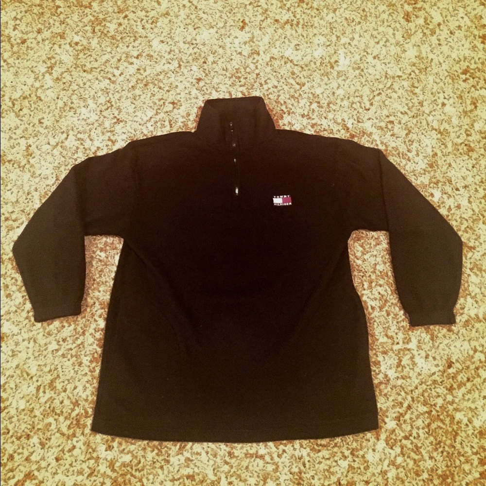 Men's Size M Tommy Hilfiger quarter zip fleece.
