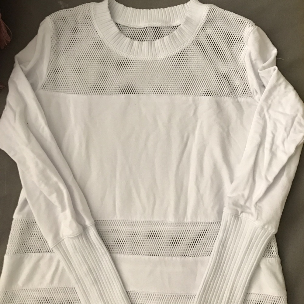 Alo Yoga White mesh sweater top