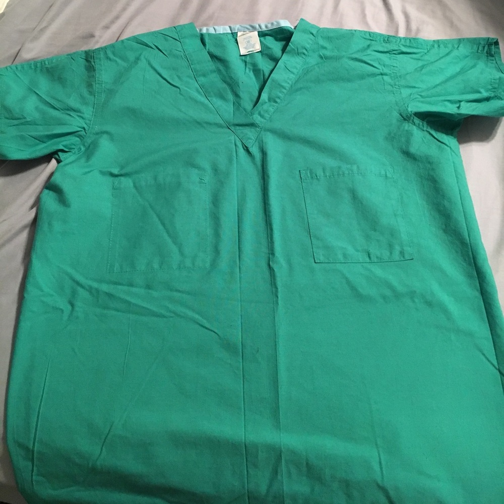 OR scrub top