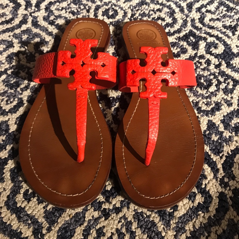 Tory Burch Moore Flat Thong Sandal Poppy Coral