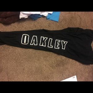 Oakley yogas