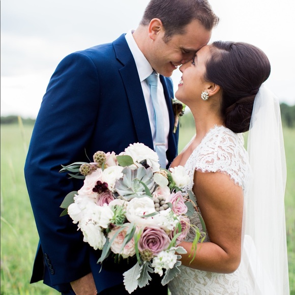 Meet your Posher, Sophia - Picture 5 of 5