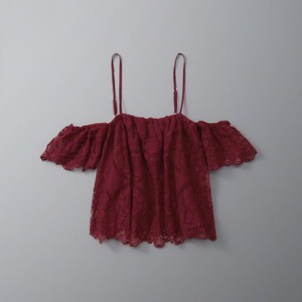 abercrombie fitch lace cold shoulder pleasant top