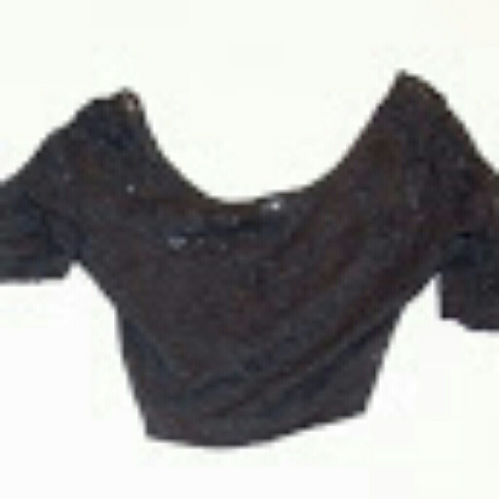Lace blck crop top