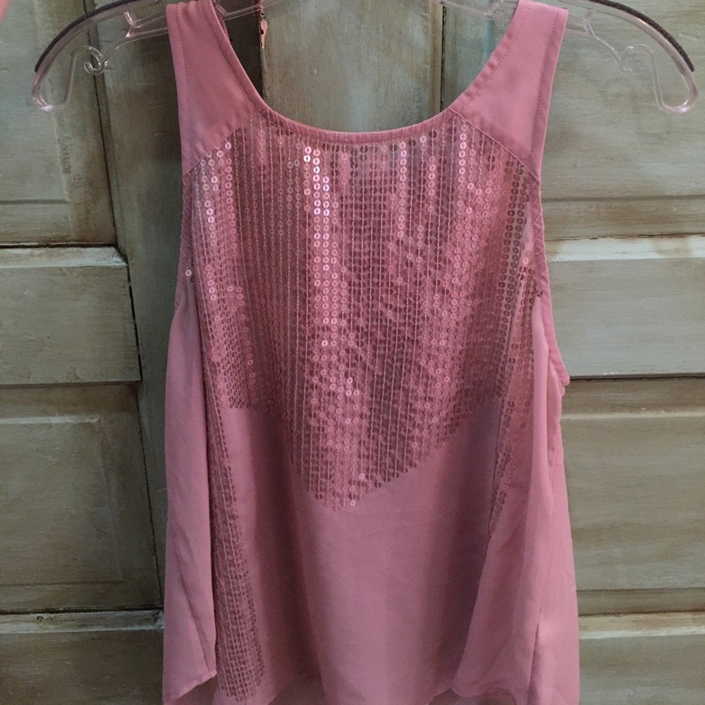 Causal tank top