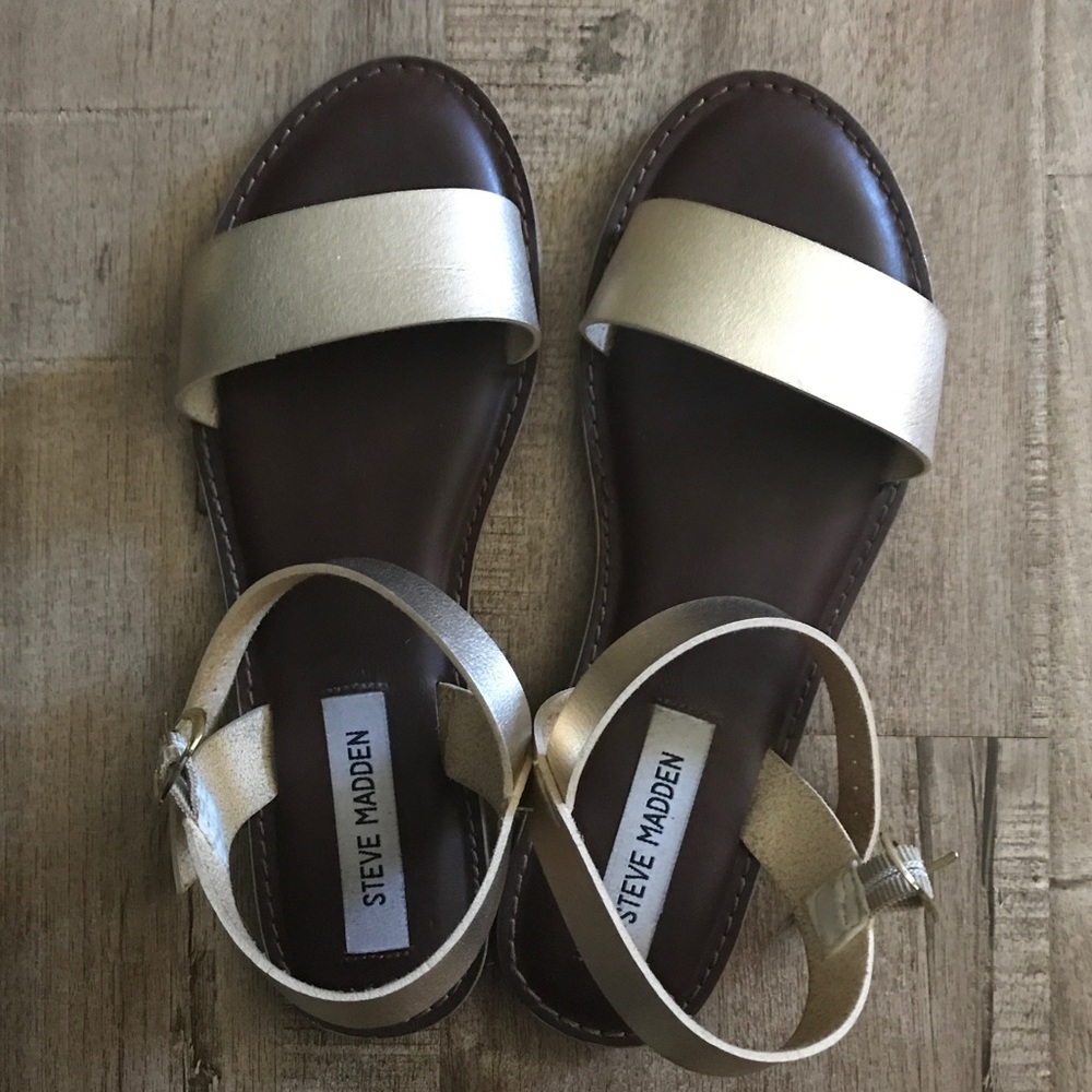 Steve Madden sandals