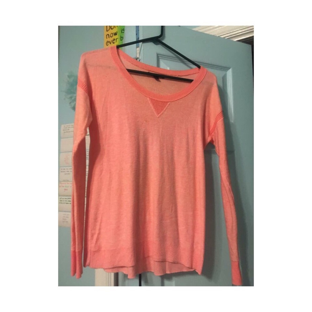 American Eagle Pink Sweater Size XS