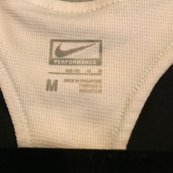 Nike Performance Tank - Picture 3 of 3