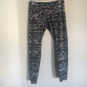 Nike athletic leggings