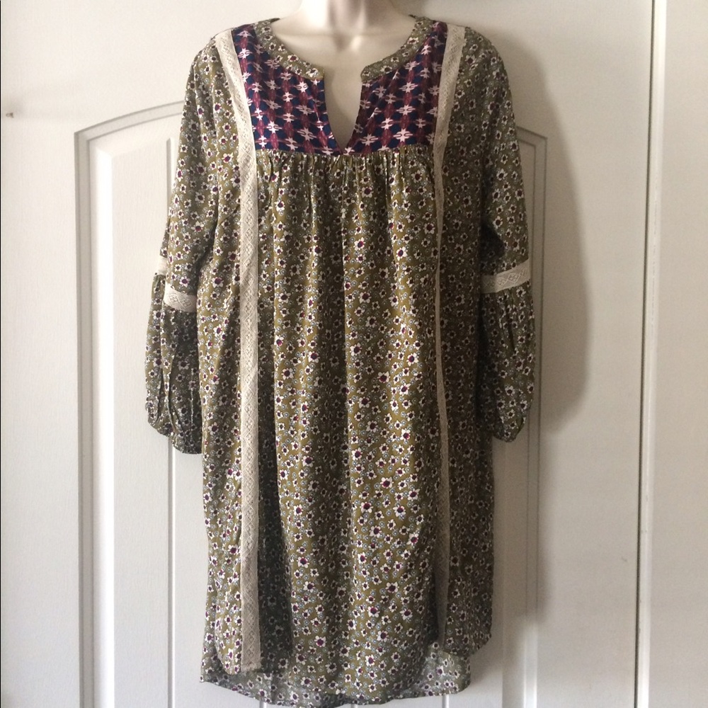 LAST WEEKEND—NWOT Beautiful boho Tunic/dress