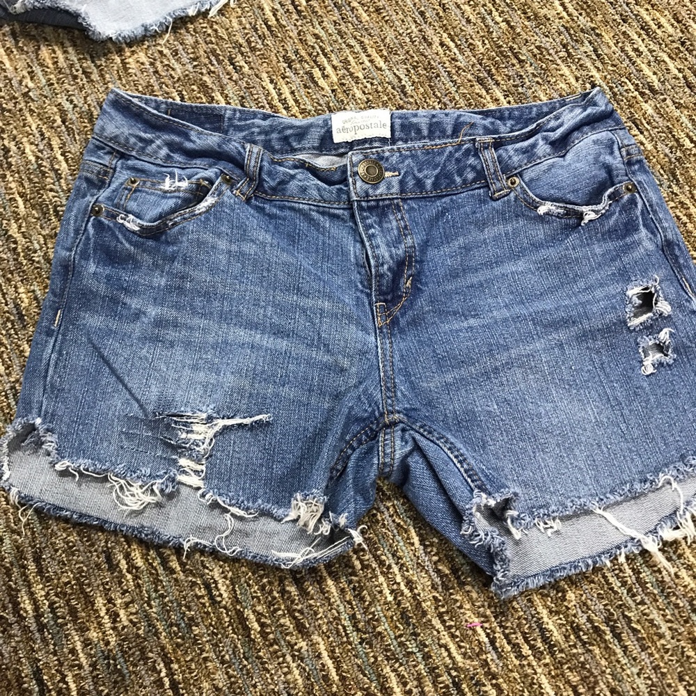 Cut off jean shorts