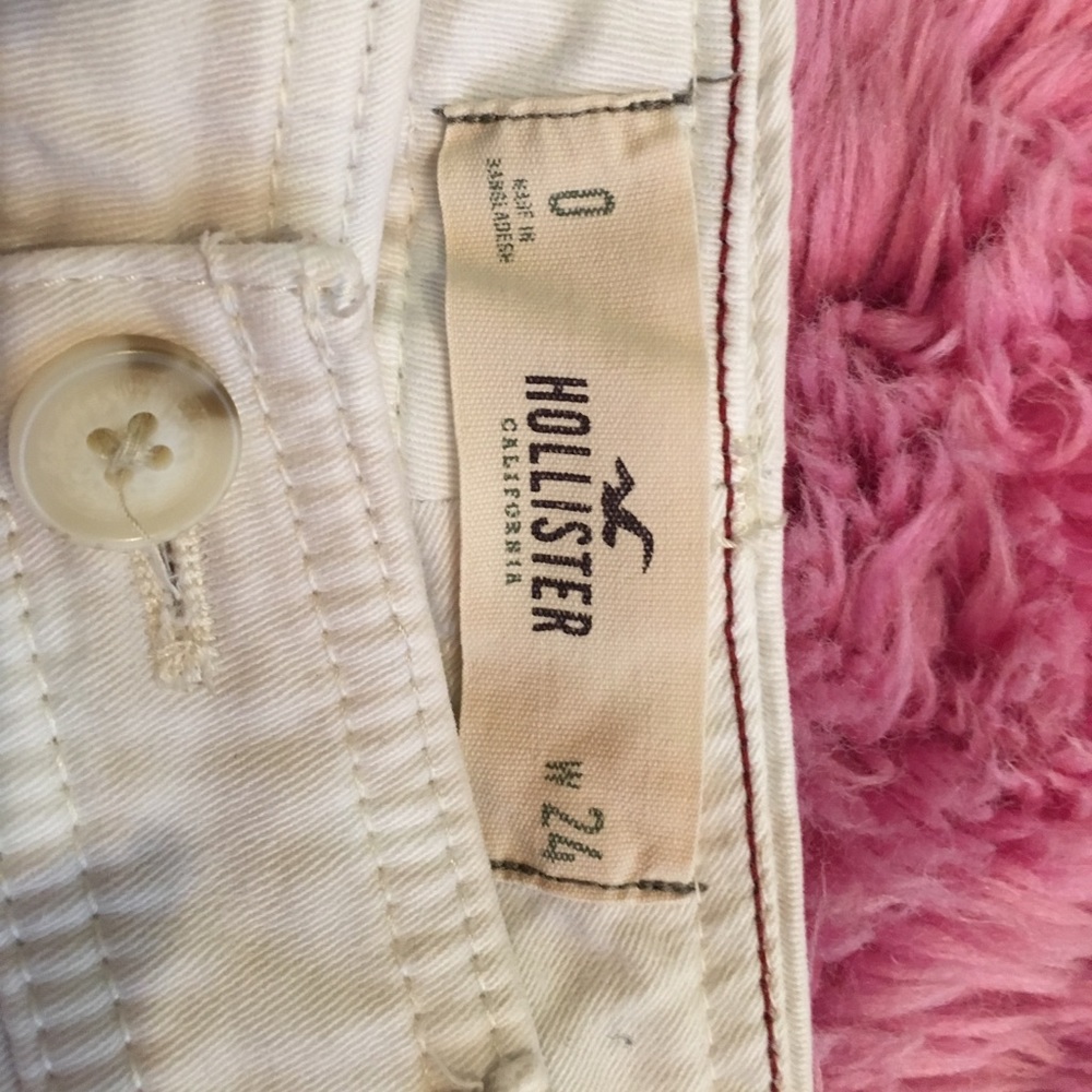Shorts - Picture 2 of 3