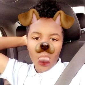 Meet your Posher, Zaymar