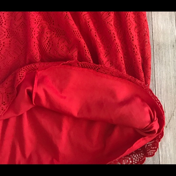 Red Lace Summer Mini Dress - Picture 3 of 6