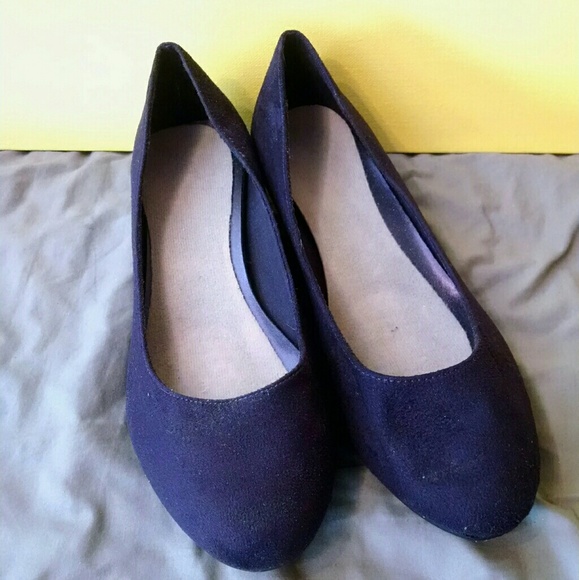 Purple Predictions Low Heel Shoe - Picture 4 of 4