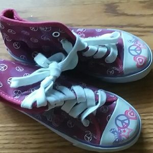 Girls shoes