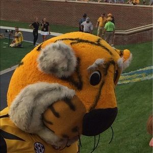 Meet your Posher, Toby