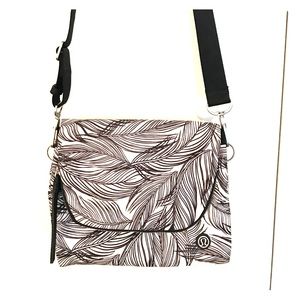 Lululemon Festival Bag