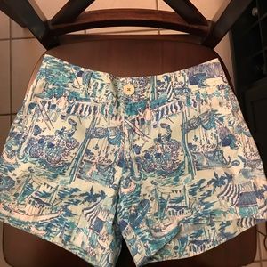 Lilly Pulitzer shorts size 4