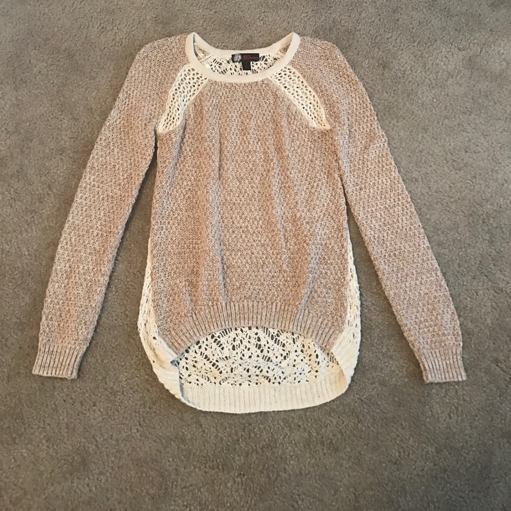 See through back sweater!