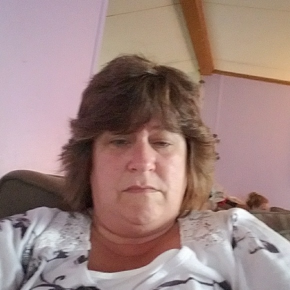 Meet your Posher, Tina - Picture 1 of 1