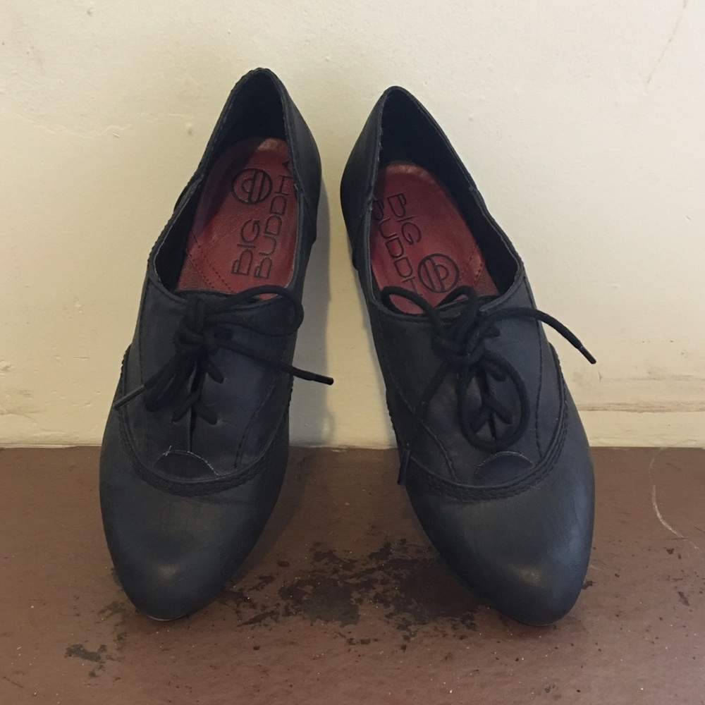 Big Buddha Oxford Lace up Shoes