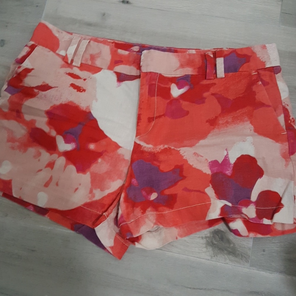 linen shorts.