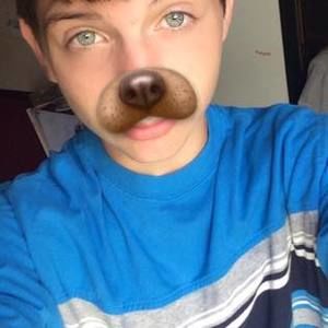 Meet your Posher, Tommy