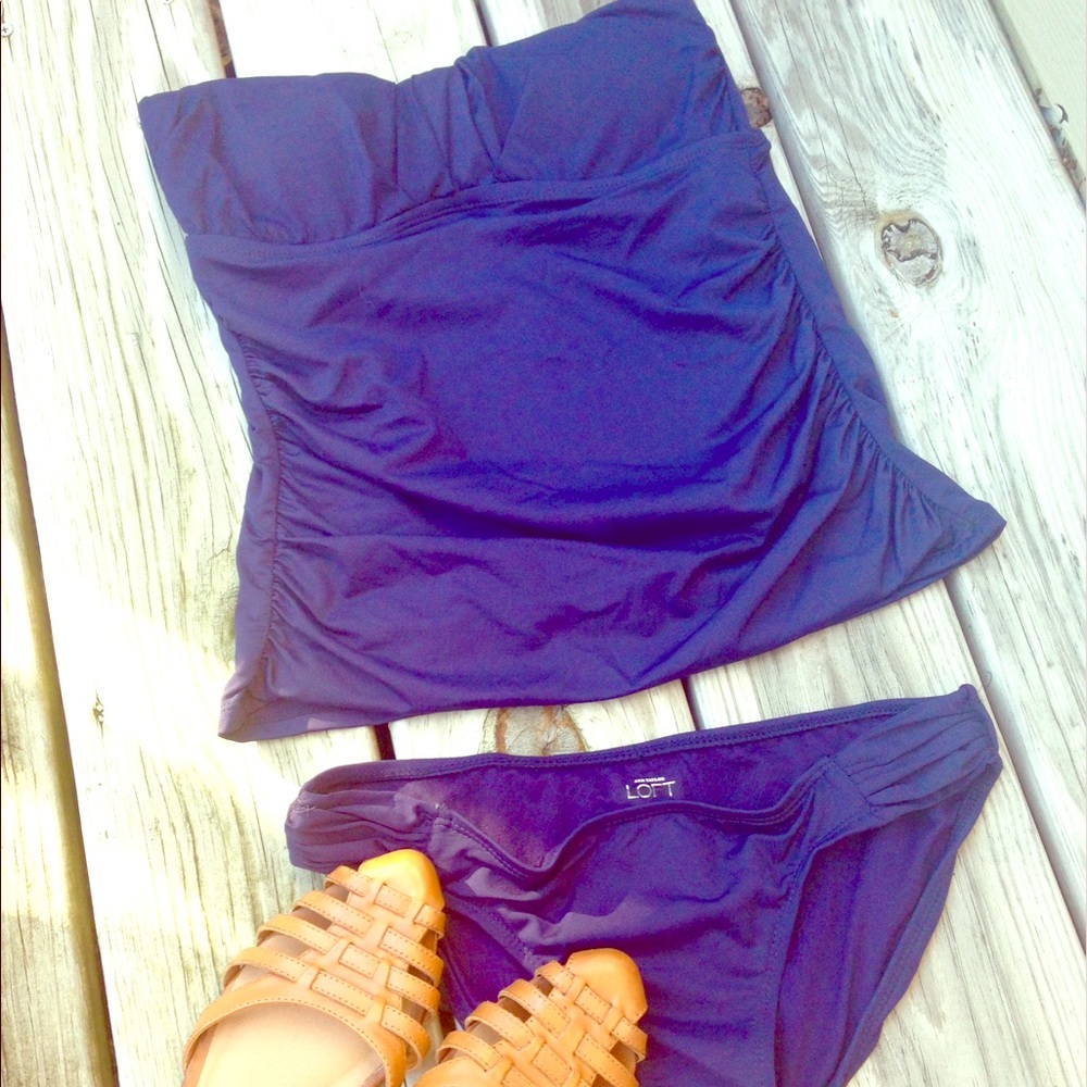 NWT Ann Taylor LOFT navy tankini