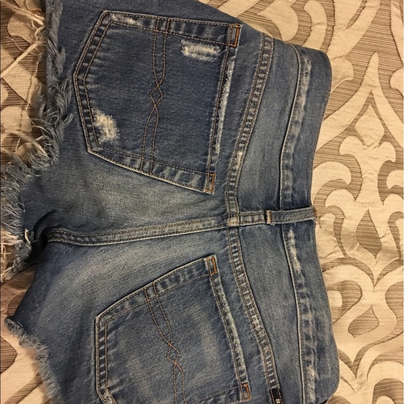 Lucky Brand shorts - Picture 4 of 5