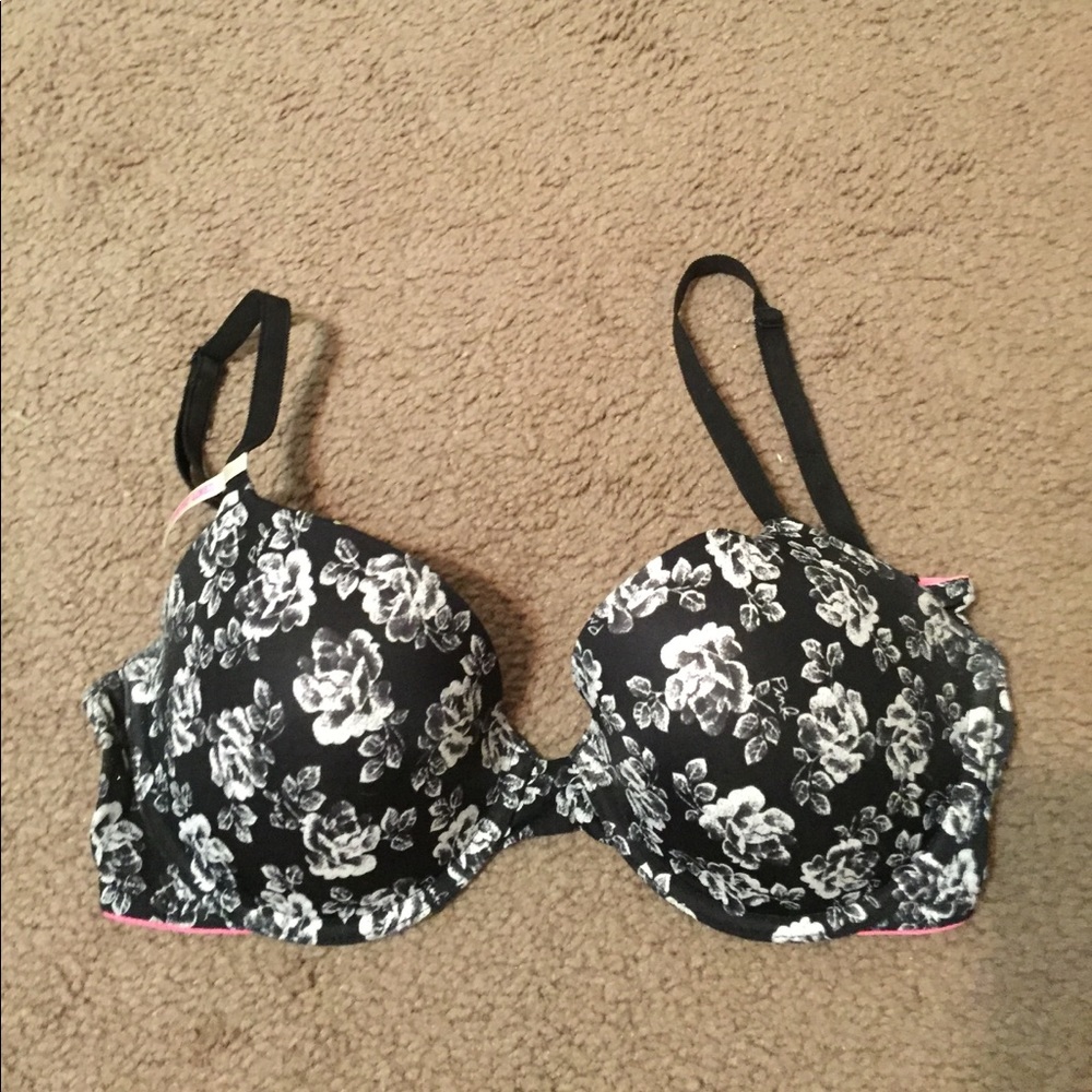Victoria's Secret PINK bra