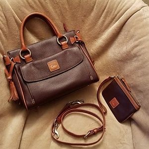 Dooney & Bourke medium satchel bag with wristlet.