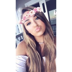 Meet your Posher, Haley