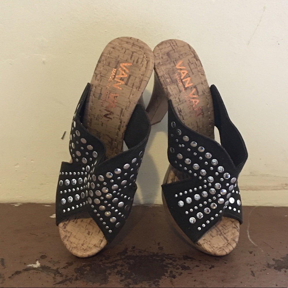 Van Van Taiwan High Heel Shoes