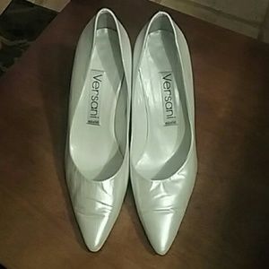 Pearl white Italian leather shoes