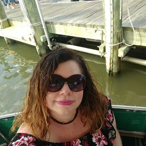 Meet your Posher, Maureen