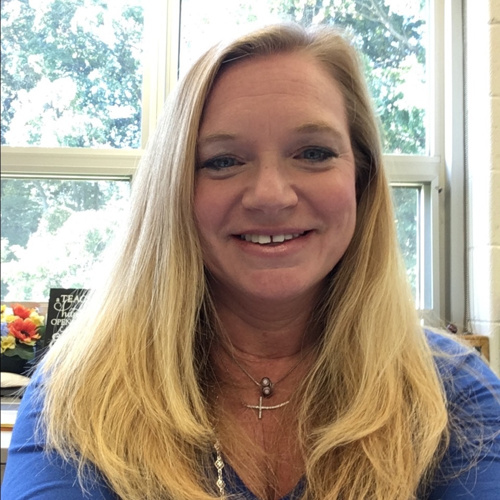 Meet your Posher, Cynthia