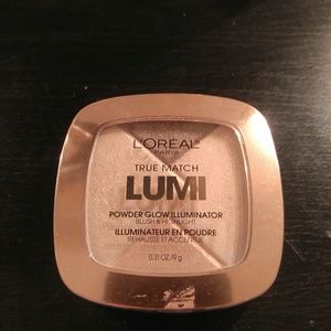 Loreal lumi powder