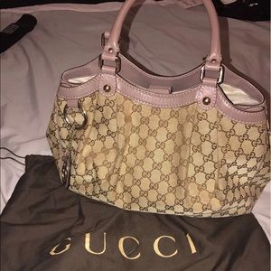 Gucci Medium Size Sukey Hobo