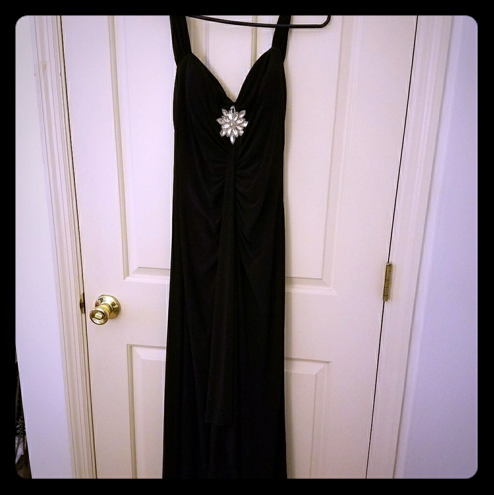 Onyx Nite evening gown size 10