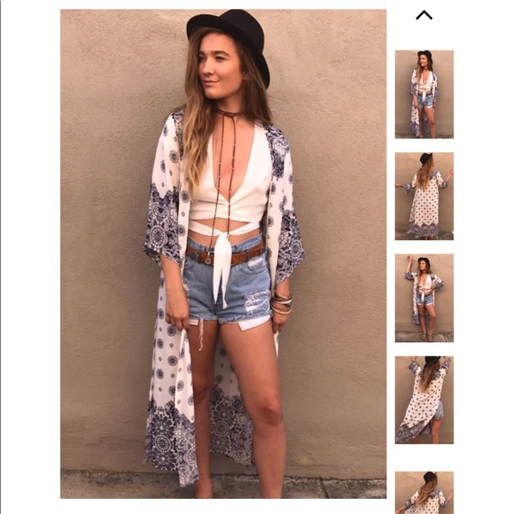 LAST 1️⃣ Pandora White/Navy Kimono Style Duster - Picture 3 of 6