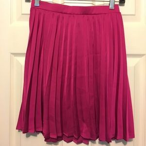 Hot Pink Motel Rocks Pleated Above the Knee Skirt