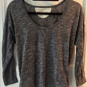 Aritzia Wilfred Free 3/4 sleeve T-shirt