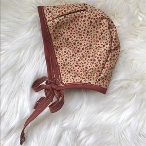 Handmade Modern Baby Bonnet 🌿