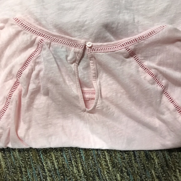Pink top - Picture 3 of 5