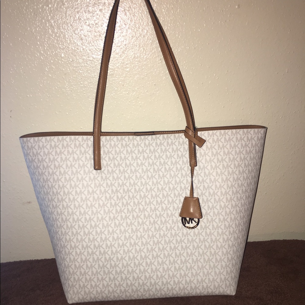 Micheal Kors large tote
