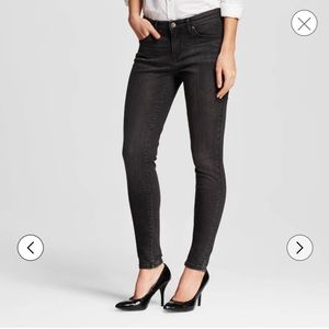 Mossimo Black Mid-Rise Skinny Jeans Size 16