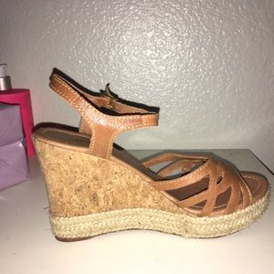 Brown wedges